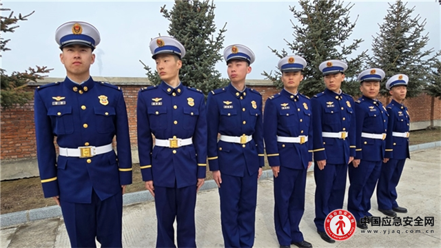 強化隊列訓練 夯實